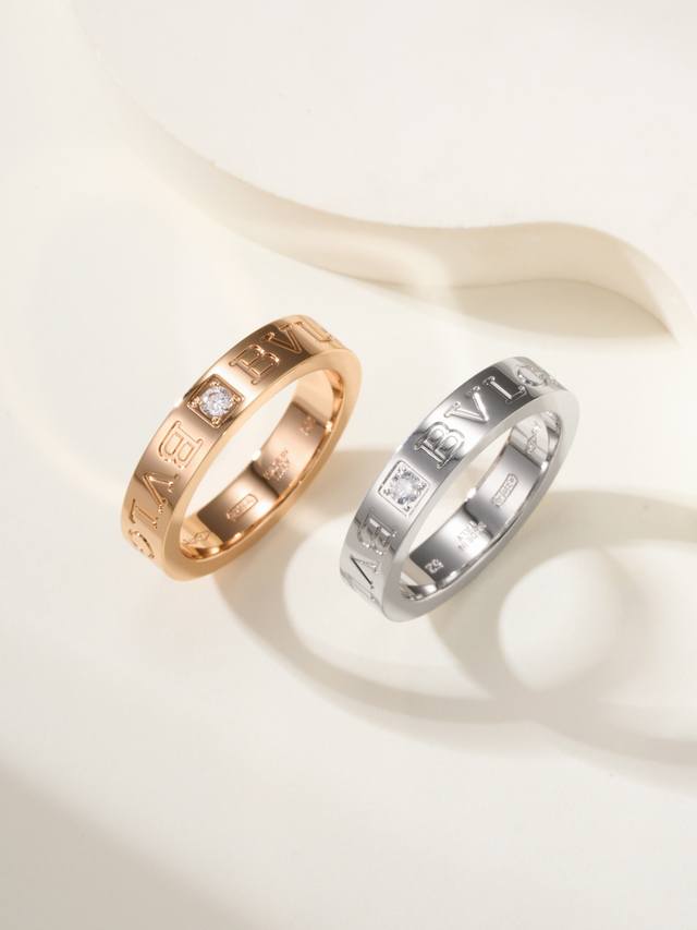 2 colors Chanel Double C Square Diamond Earrings Close your eyes and enter the a