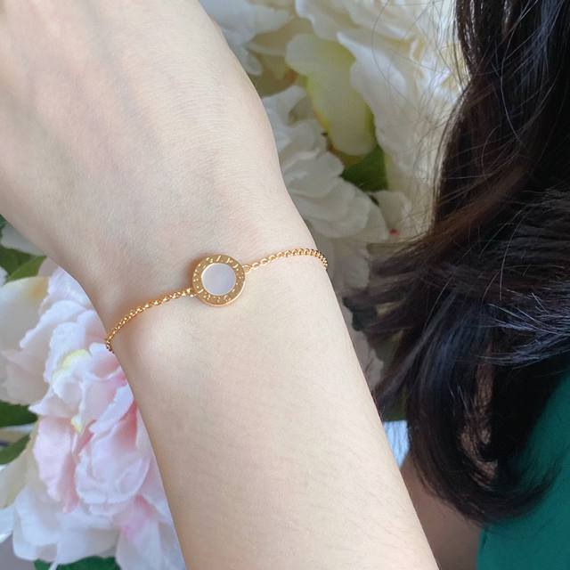 Price 2025 classic 6.1mm single open four diamond bracelet, size 16, 17, 18, 19.