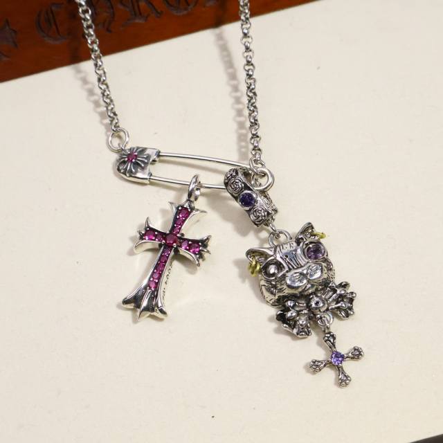 Hermes earrings that can be matched with anything for daily wear! Come on, I'm h