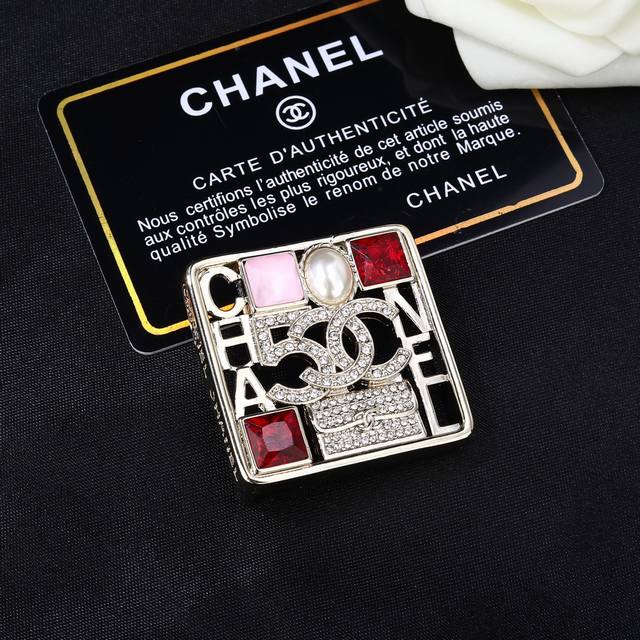 No. Dxl0189 Dio*Latest Rose Gold Pig Nose Necklace Zp Brass Material