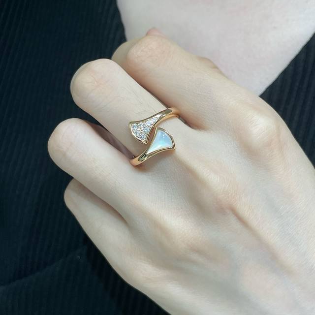 New product launch, popular Fred, half full diamond small horseshoe 8-shaped buc