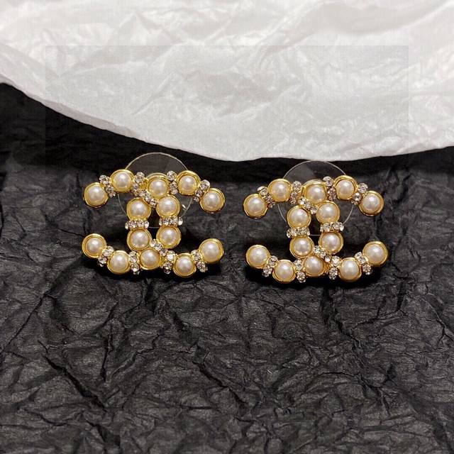 Popular hot selling hot goods official website new Chanel double C letter retro