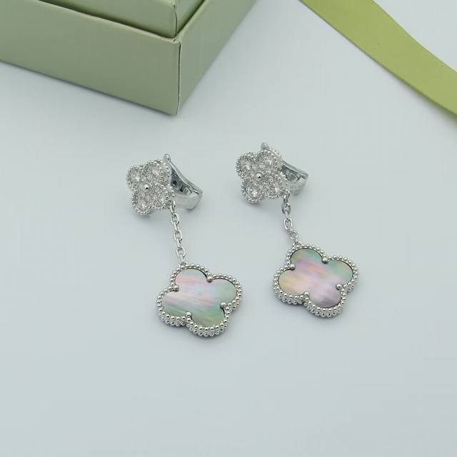 Chanel Xiaoxiang Chanel hairpin bow edge clip bangs clip pressure clip daily exq