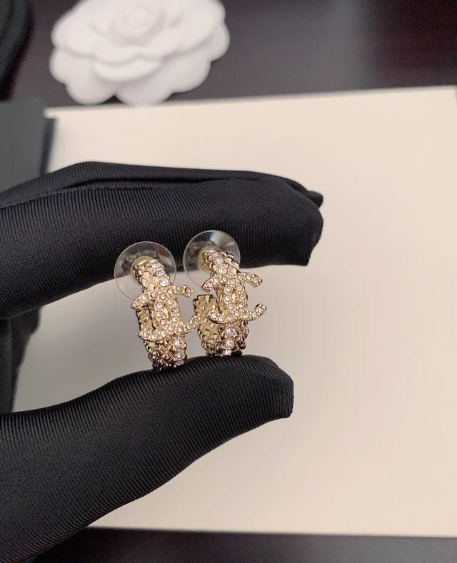 A4771 Independent designer's popular eight-pointed star teardrop-shaped gold ear