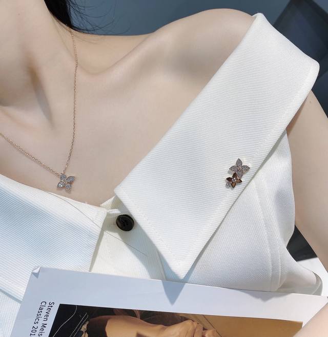 High-quality details as shown in the picture Necklace bracelet double-layer doub