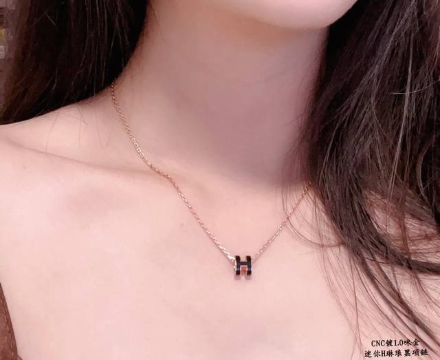 New white gold Cartier leopard head necklace, super thick and domineering leopar