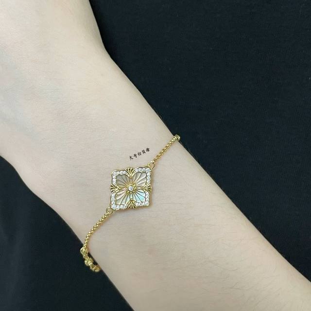 The out-of-stock Dior Lucky Star accessories are here again The Dior accessories