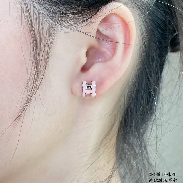 Today's new model code N1084 Dior necklace hot sale model hot new arrival Dior C