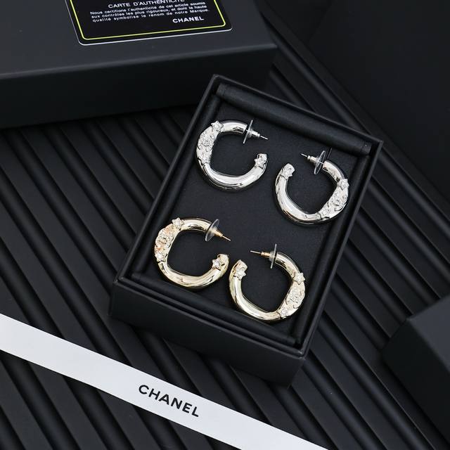 Today's new model code E3086 Chanel earrings are hot-selling and are on sale. Ch
