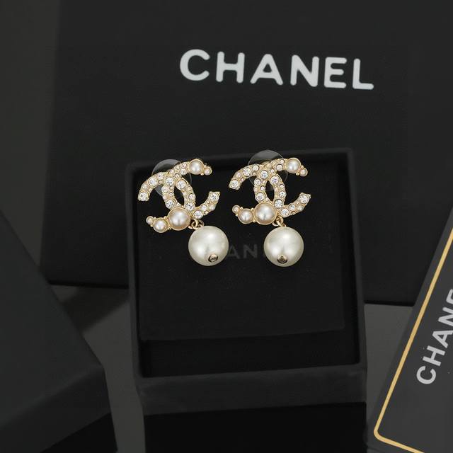 Chanel double C earrings