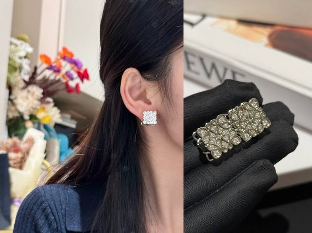 A5028 Messika - Single Diamond Sliding Earrings Paris, France One Diamond Moves