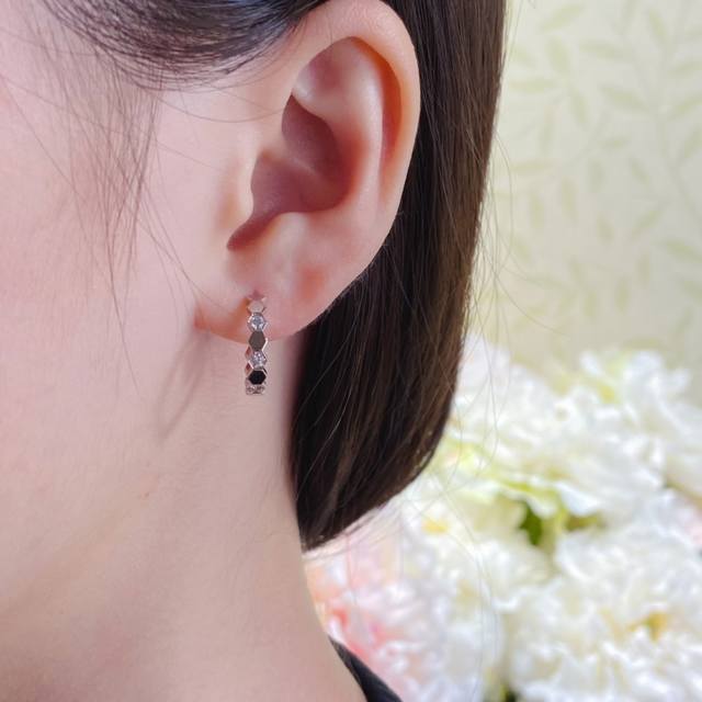 We produce a large number of consulting customers Fu Colored Gem Series-Old Mone
