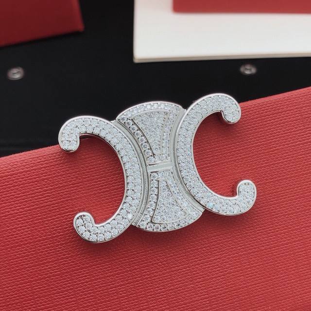 Seiko version Louis Vuitton Lv full diamond four-leaf clover necklace electropla