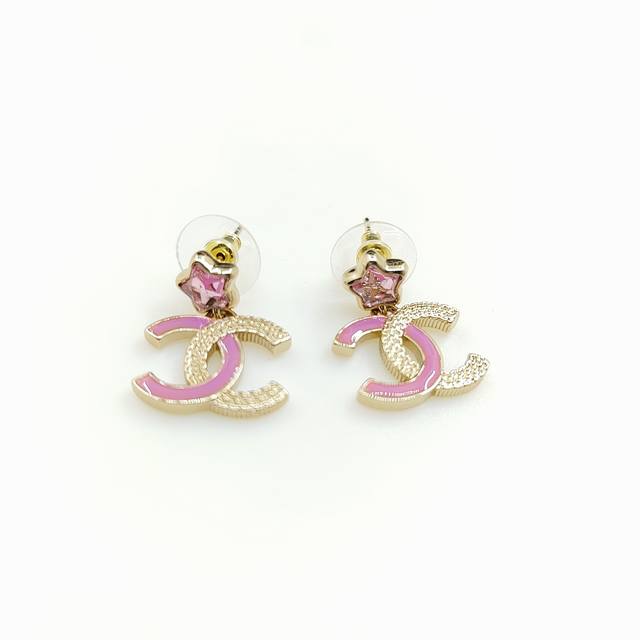 Code E2797 Chanel earrings are hot-selling and are available in the same time as