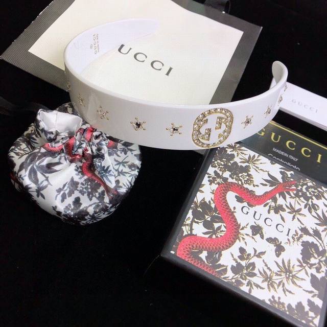 Chanel vintage earrings. Chanel's styles really need no introduction. Each one i