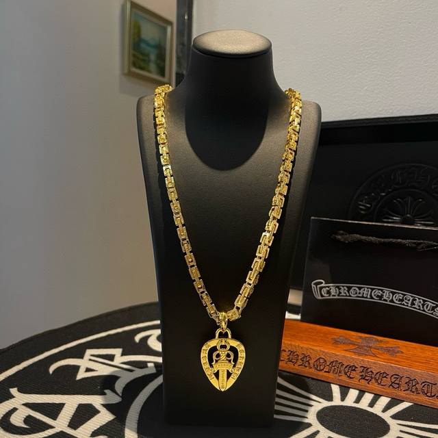 Bvlgari Parentesi high-end paper clip necklace, original logo print, inspired by
