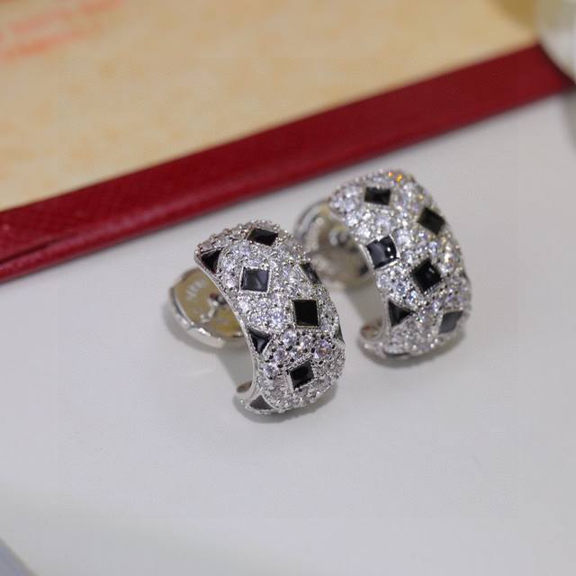 A4404 New luxury horse eye butterfly round diamond earrings Stunning diamond cut