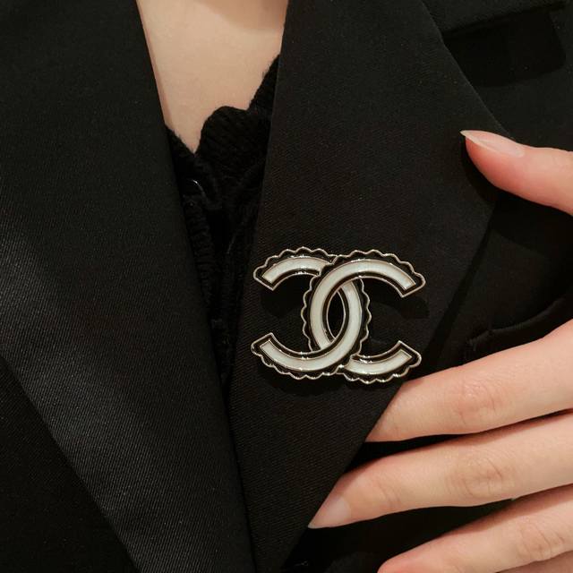 Tiff same style ring love ring open ring fashionable low-key elegant fashion bra