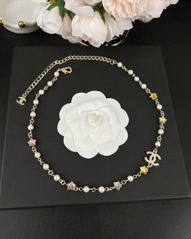 No. Valenti*O's latest pearl necklace is made of brass.