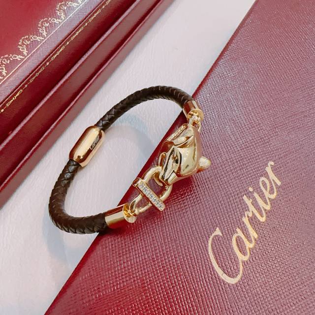 Lv bracelet letter old flower bracelet, three colors complete