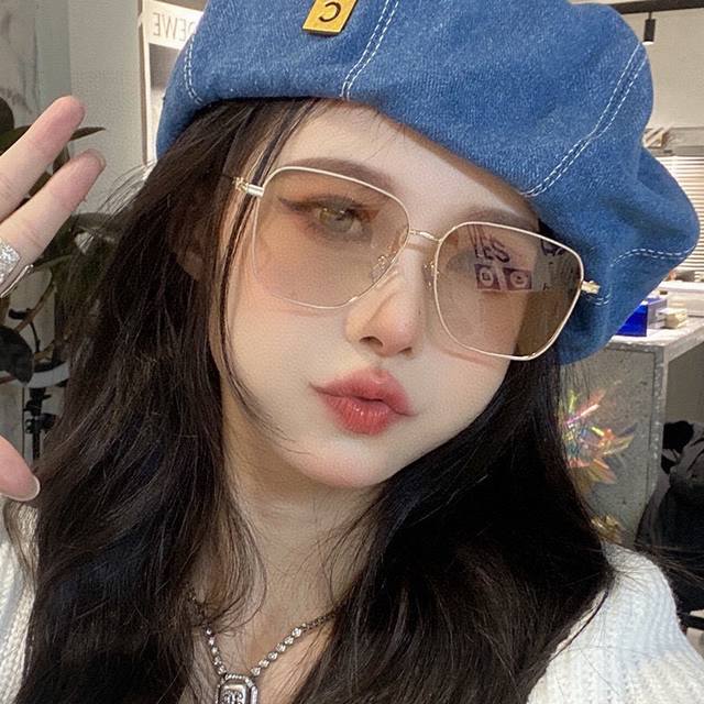 Gucci 2025 official new models, many celebrities' new models, large frame polari