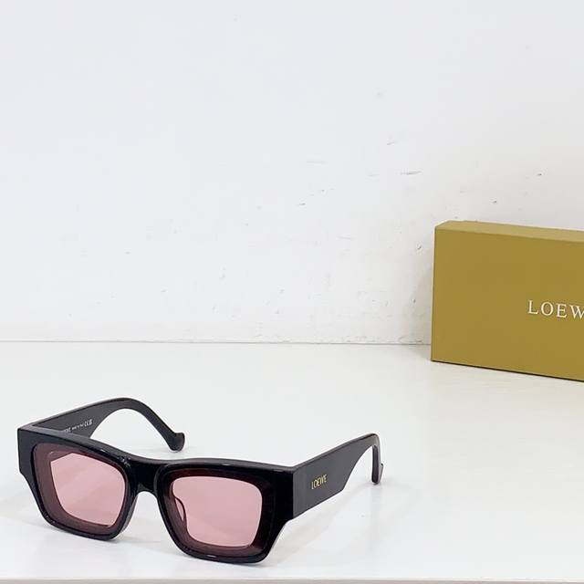 Loew* Top Quality Model: Lw40172U Size: 56 ports 16- 140