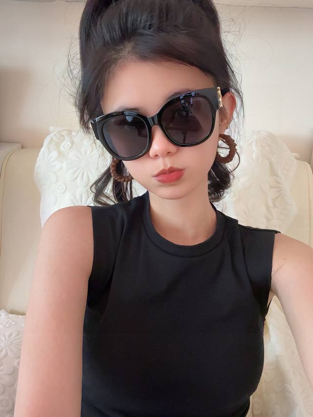 New product Saintowen Saint Laurent official website latest model unique luxury