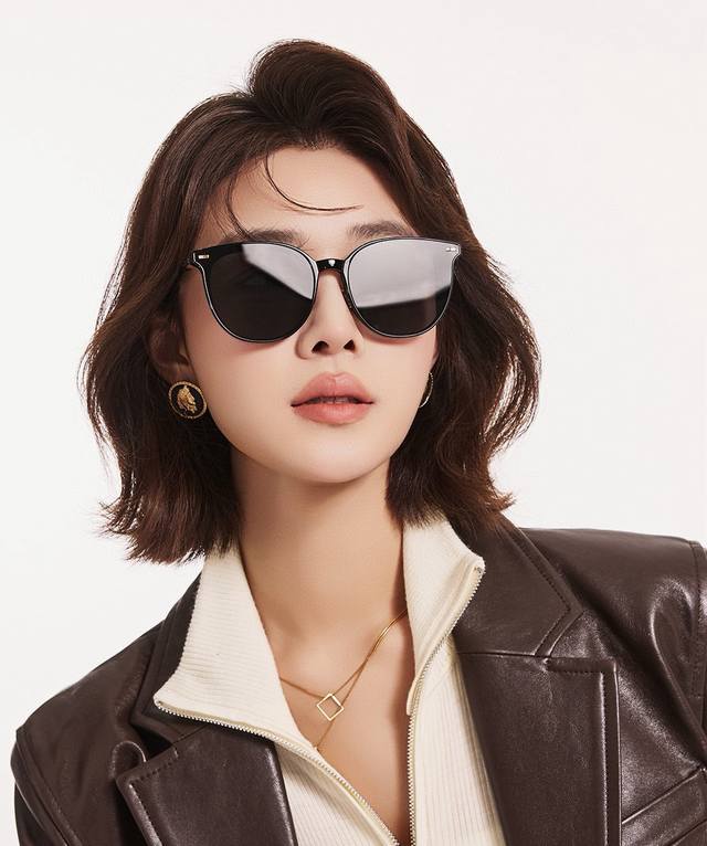 Gucci 2025 Spring New Trend Hot Style Fashion Folding Square Frame Nylon Polariz