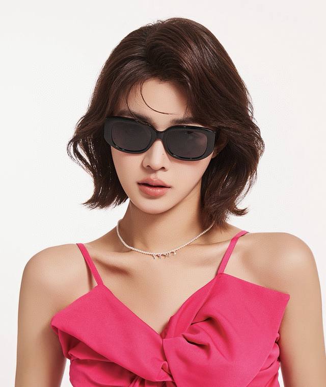 Gucci 2025 Spring New Trend Hot Fashion Round Frame Polarized Sunglasses High Qu