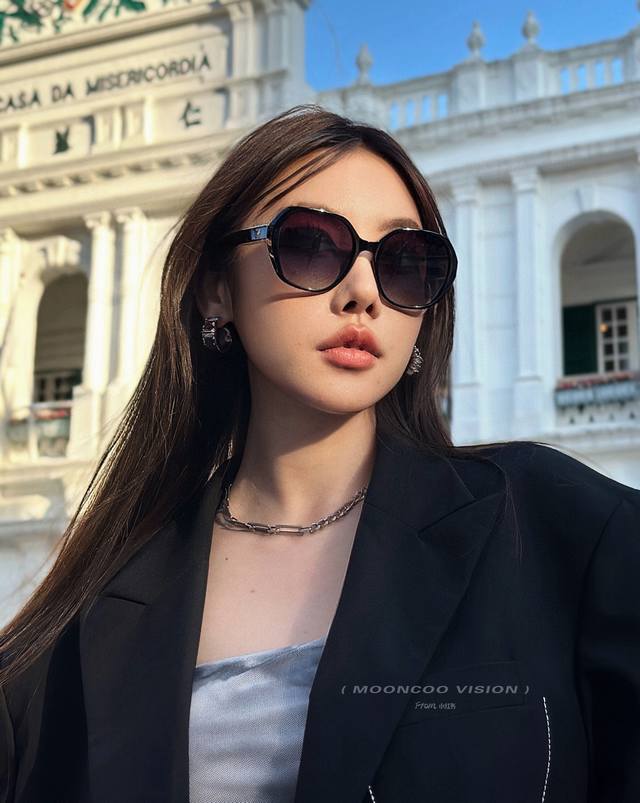 Chanel Chanel 2025 new trendy fashion square frame sunglasses comfortable to wea