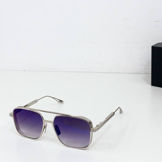 Dita Limite Depiluxury.11 Model: Des011 Size: 56 ports 15-140