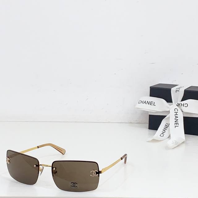Chanel Model: Ch4104 Size: 62 ports 17-140