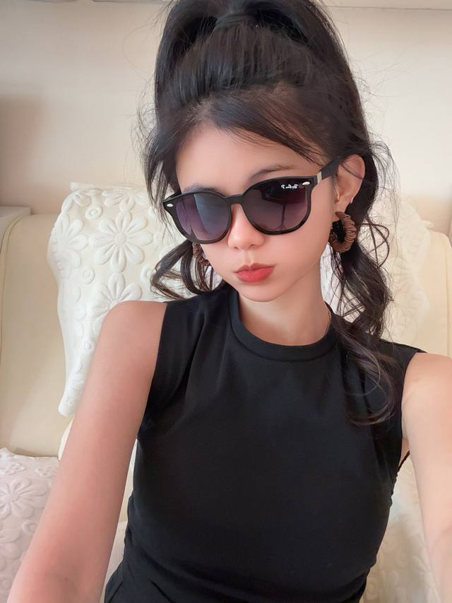 Rayban Rb22301 fashionable polarized sunglasses, unisex. Size: 60-18-140