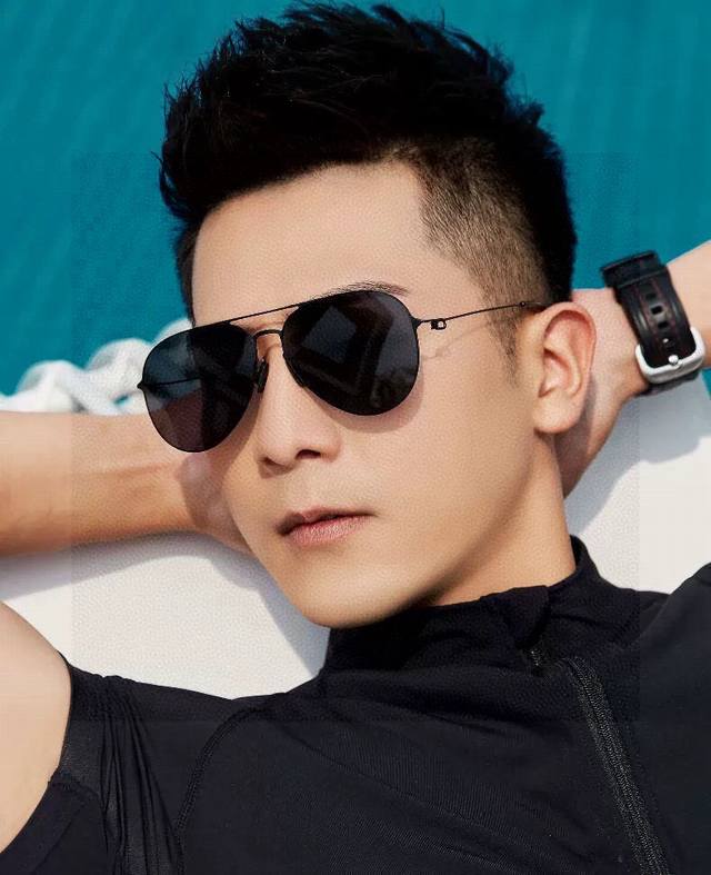 Gucci-2025 new men and women couple models Sun IP electroplating will never fade
