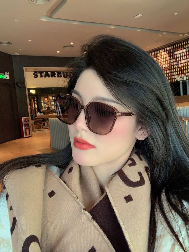 Gucci 2025 Spring new sunglasses. All kinds of Internet celebrities have brought