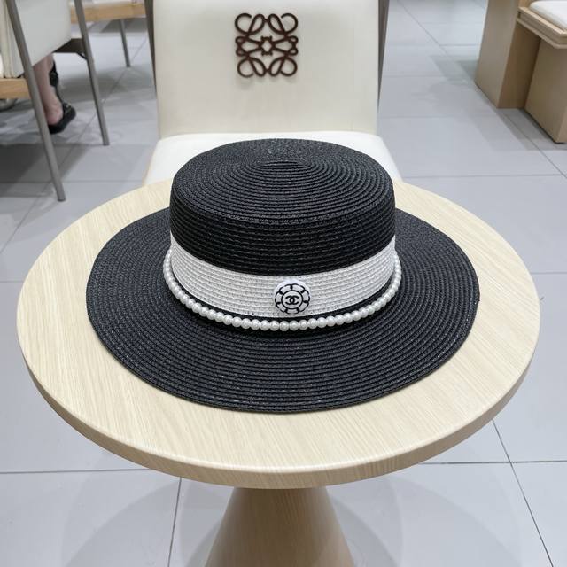 Chanel new straw hat, head circumference 57Cm