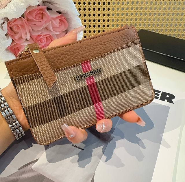 Burberry coin purse key bag, canvas and top layer cowhide with compartments for
