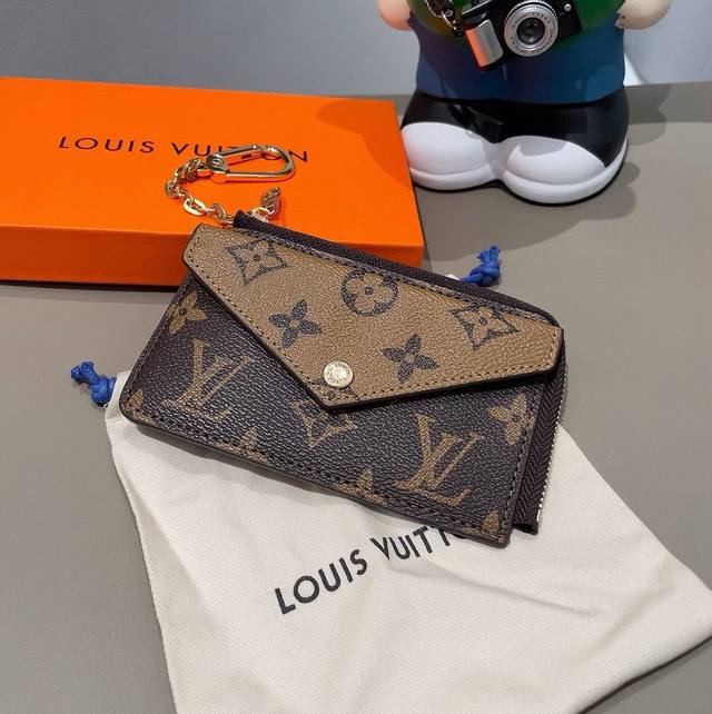 Exclusive new Lv classic old flower card holder, bag ornaments, multi-function c