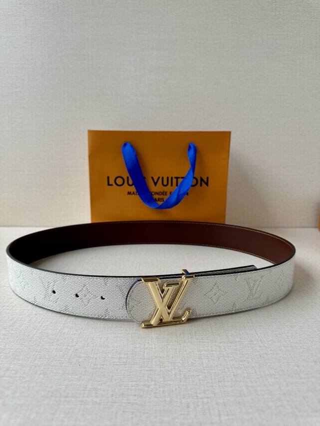Extra 4.0 width Lv Dimension Monogram H