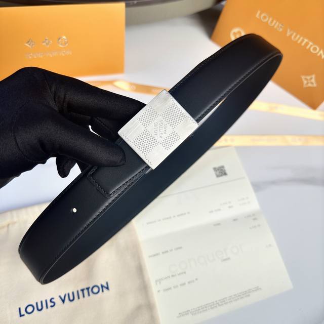 L0Uis Vuitt0N Jinlu men's original belt width 35mm The belt is made of double-si