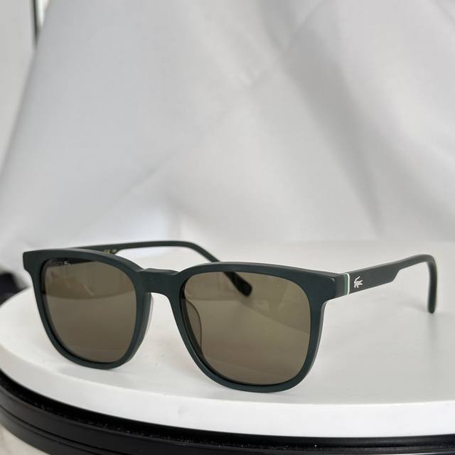 Lacoste crocodile official website original model Model: L6029S, Size: 52-20-145