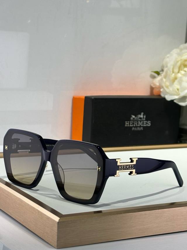 Hermes Classic Mod: Hs1906 Size: 56-20-145