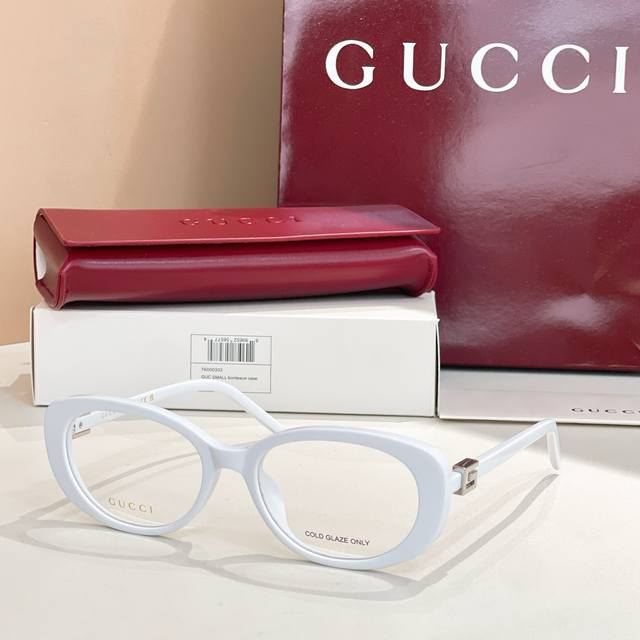Gucc*Model: Gg1684Sasize: 55 ports 18-145