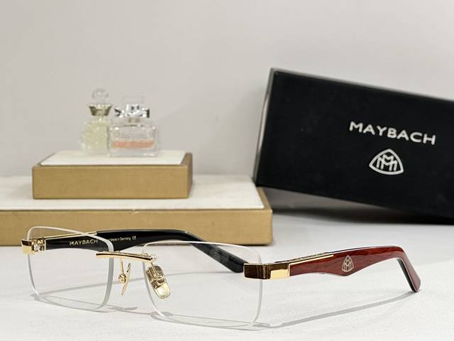 Maybach Model:R-Wc-Z25 Size: 61 ports 18-145