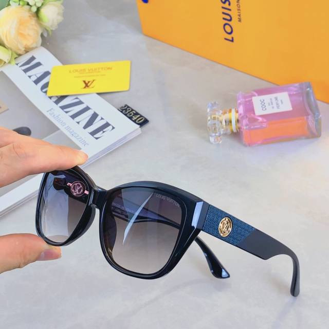 Louis Vuitto*Celebrity cat-eye sunglasses European and American style big face s