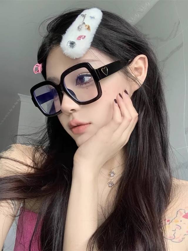 Chane*Super large frame plain myopia glasses for women Korean style trendy black