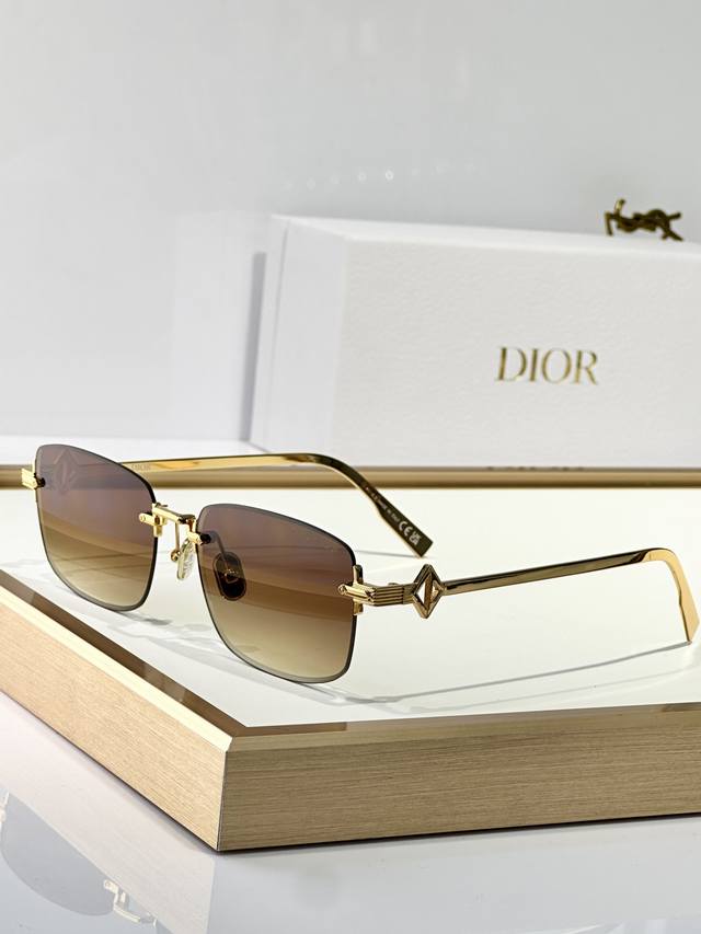 Dior Mod: Cd Diamond S11U Size: 54 ports 16 145
