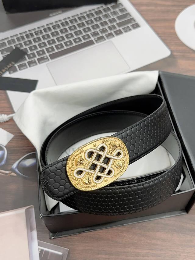 Versace original, width 3.8cm, original leather for business and leisure use, 91