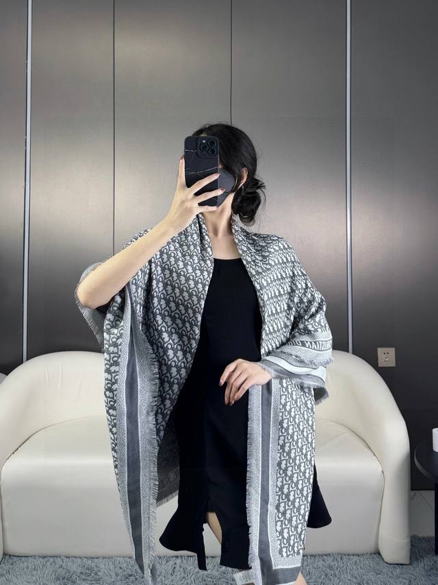 Square Dior Shawl Classic letters with silk and wool blend of luxurious texture,