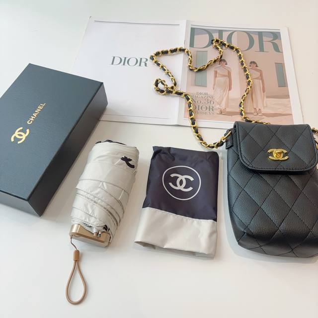 Chanel gold-coated stitching 50% off compact delivery chain bag with matching pa